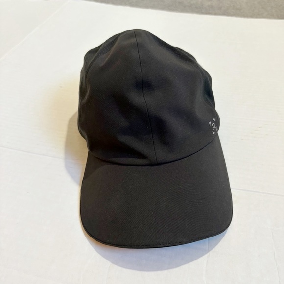 Lululemon Fast and Free Run Hat Lightweight Reflectors Adjustable Running Sun - Picture 6 of 15